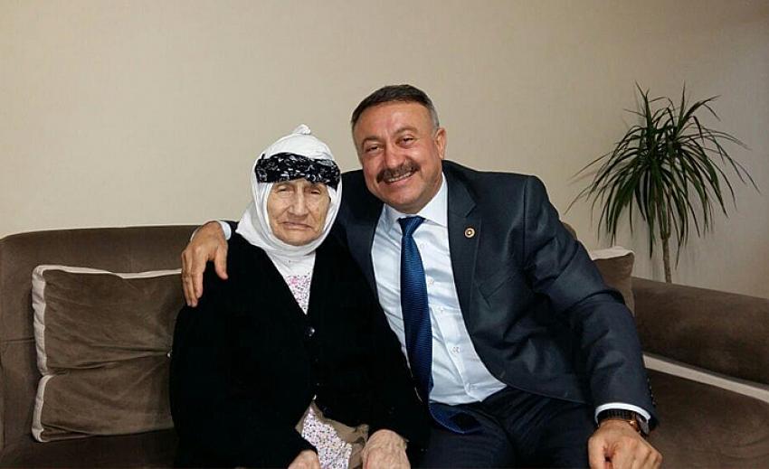 Hacı Özkan’dan Anneler Günü mesajı