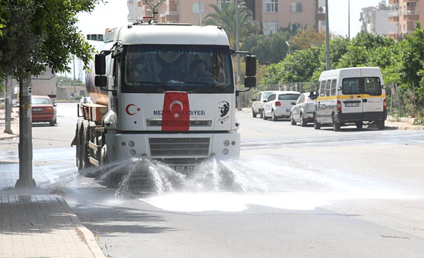 Mezitli sokakları virüsten arındırıldı